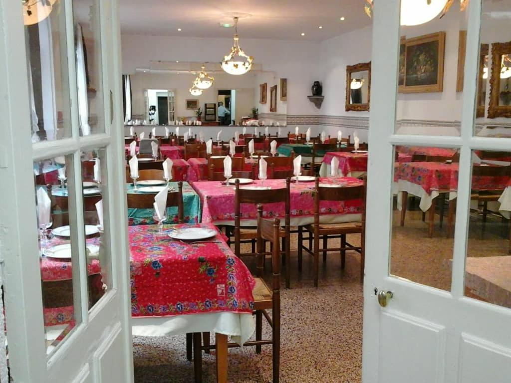 Hotel Calvaire Lourdes Exterior photo