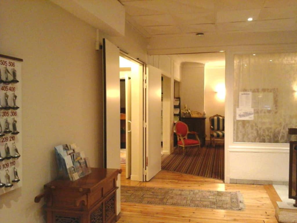 Hotel Calvaire Lourdes Exterior photo